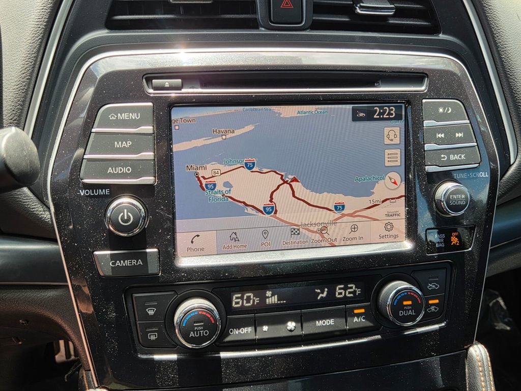 Used 2022 Nissan Maxima SR w/ Sport Mat Group FWD image 25
