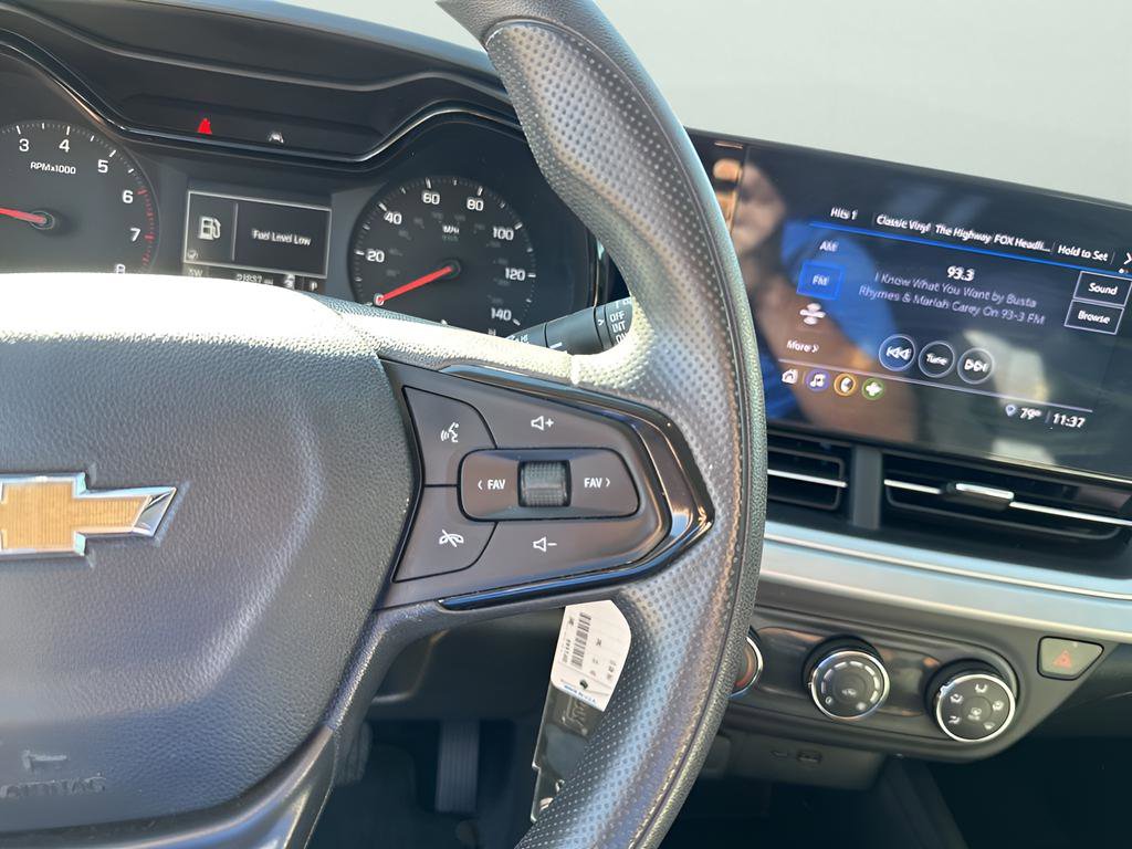 Used 2024 Chevrolet Trax LS w/ Driver Confidence Package image 29