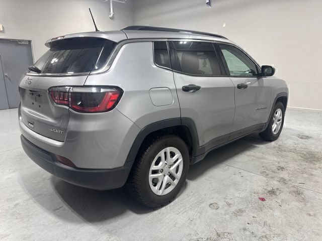 Used 2021 Jeep Compass Sport FWD image 5