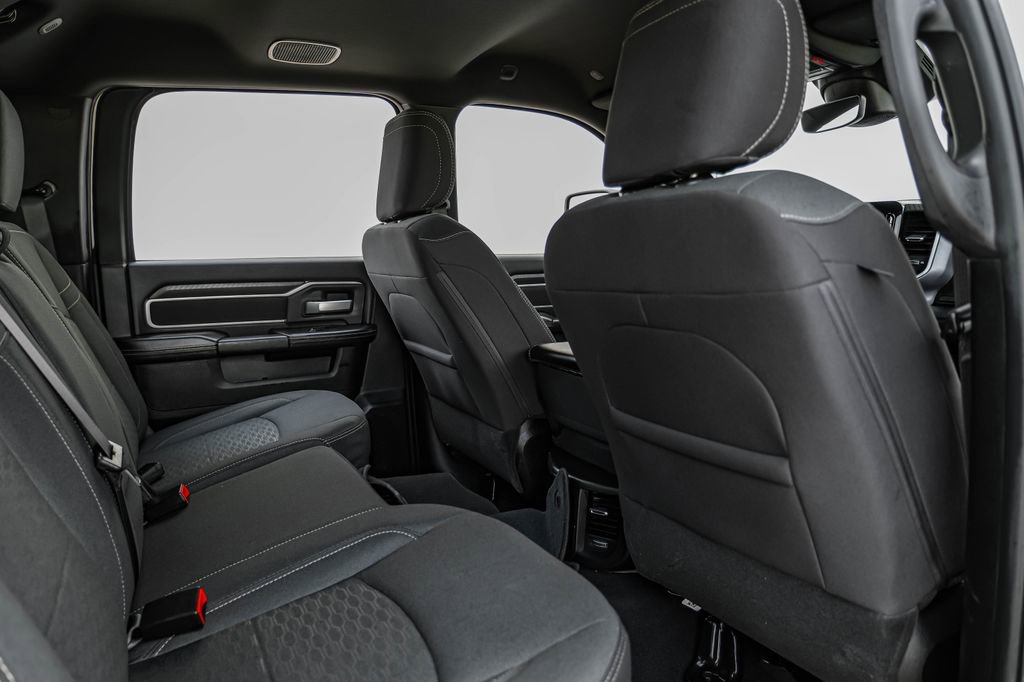Used 2025 RAM 2500 Big Horn AWD/4WD image 36