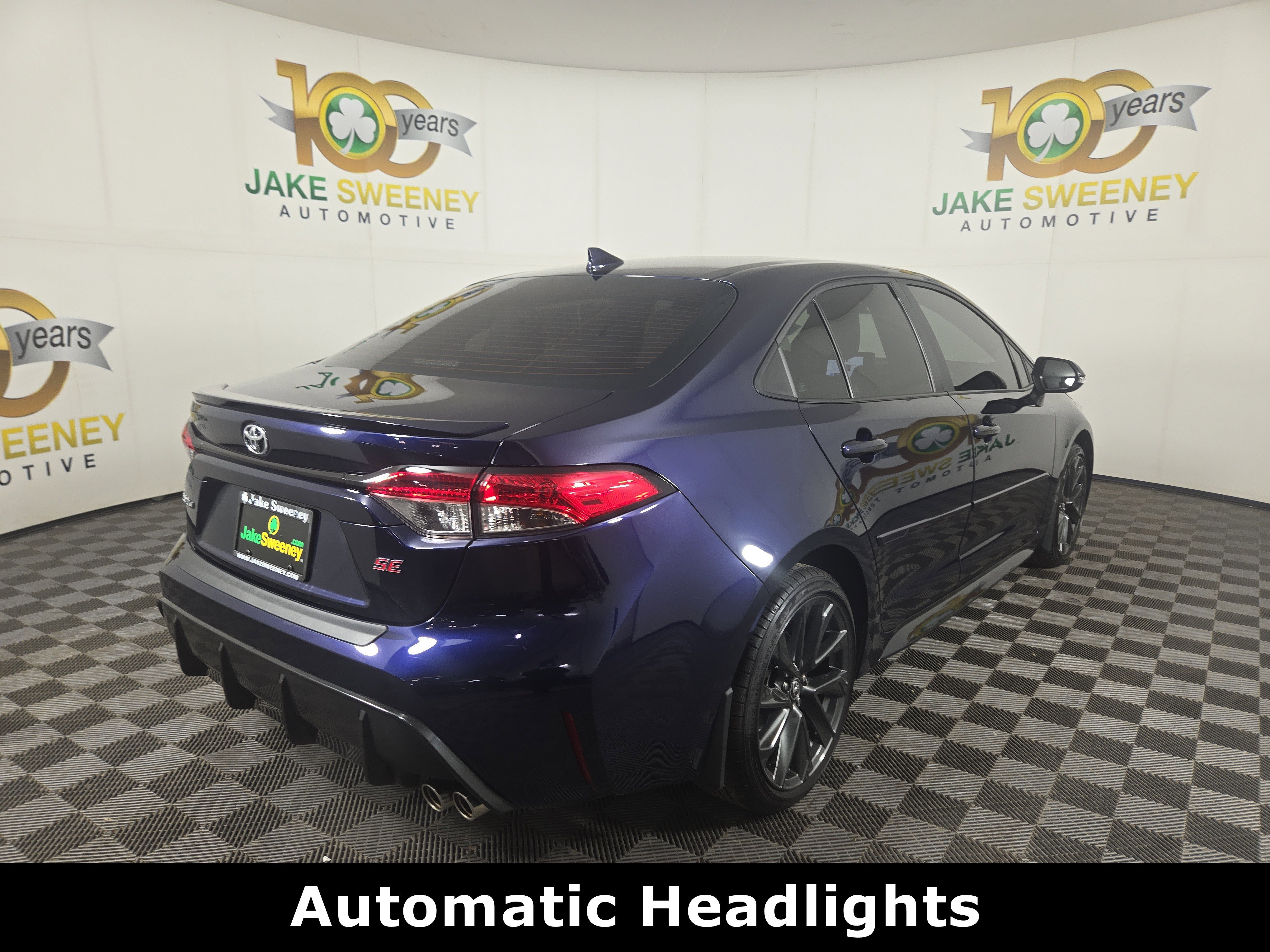 Used 2024 Toyota Corolla SE image 9