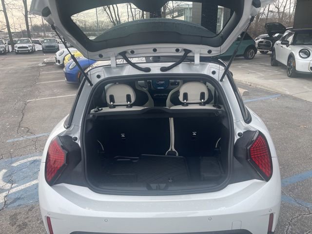 Used 2025 MINI Cooper S image 31