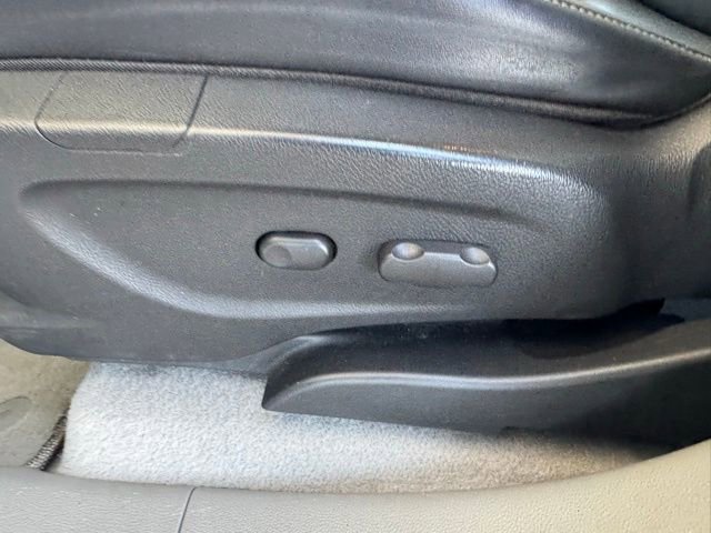 Used 2013 Buick Encore Convenience FWD image 17