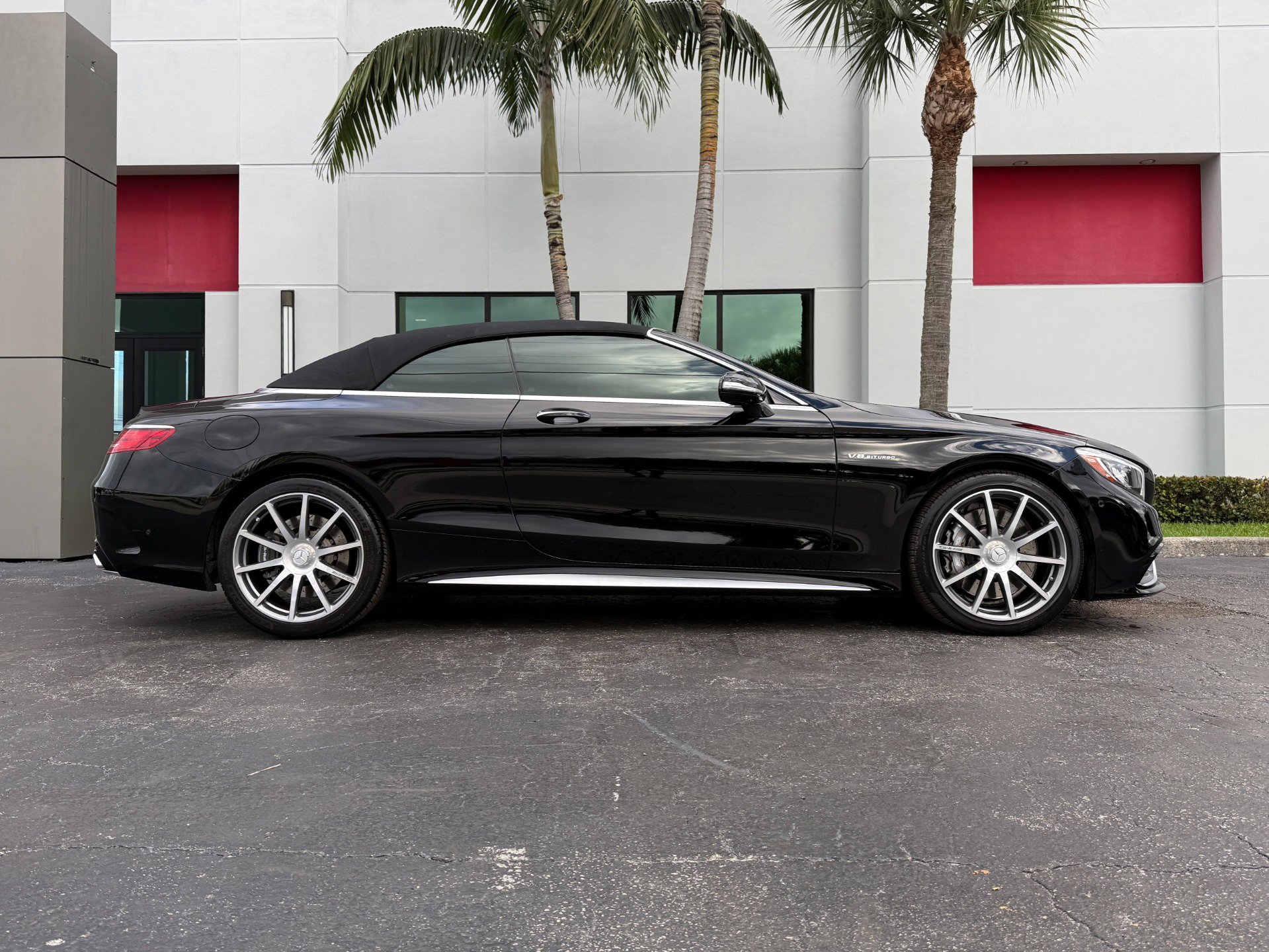 Used 2017 Mercedes-Benz S 63 AMG 4MATIC Cabriolet image 26