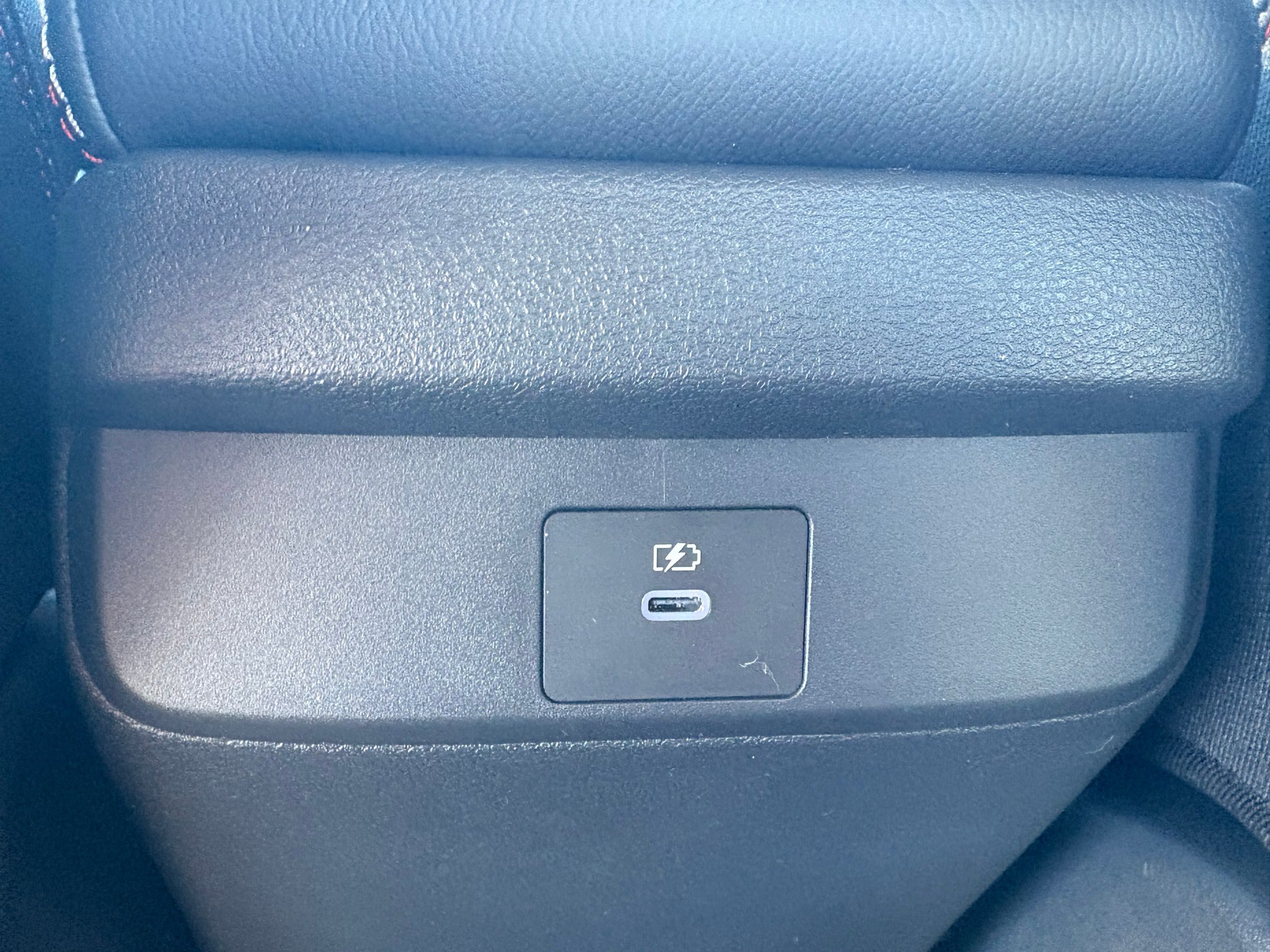 New 2027 Nissan Sentra SR w/ Floor Mat Package FWD image 24