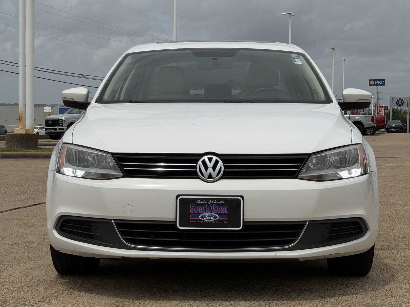 Used 2013 Volkswagen Jetta SE FWD image 9