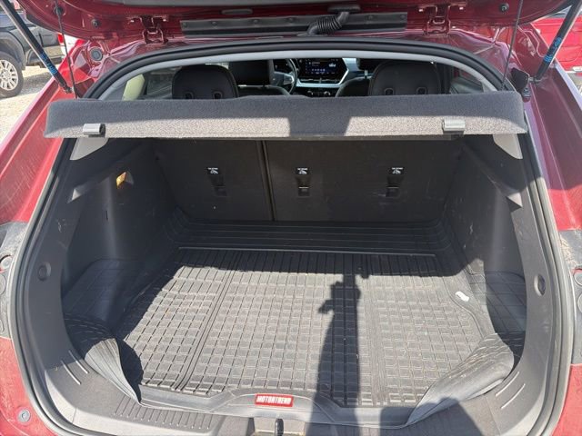 Used 2025 Chevrolet Trax LT w/ Driver Confidence Package FWD image 14