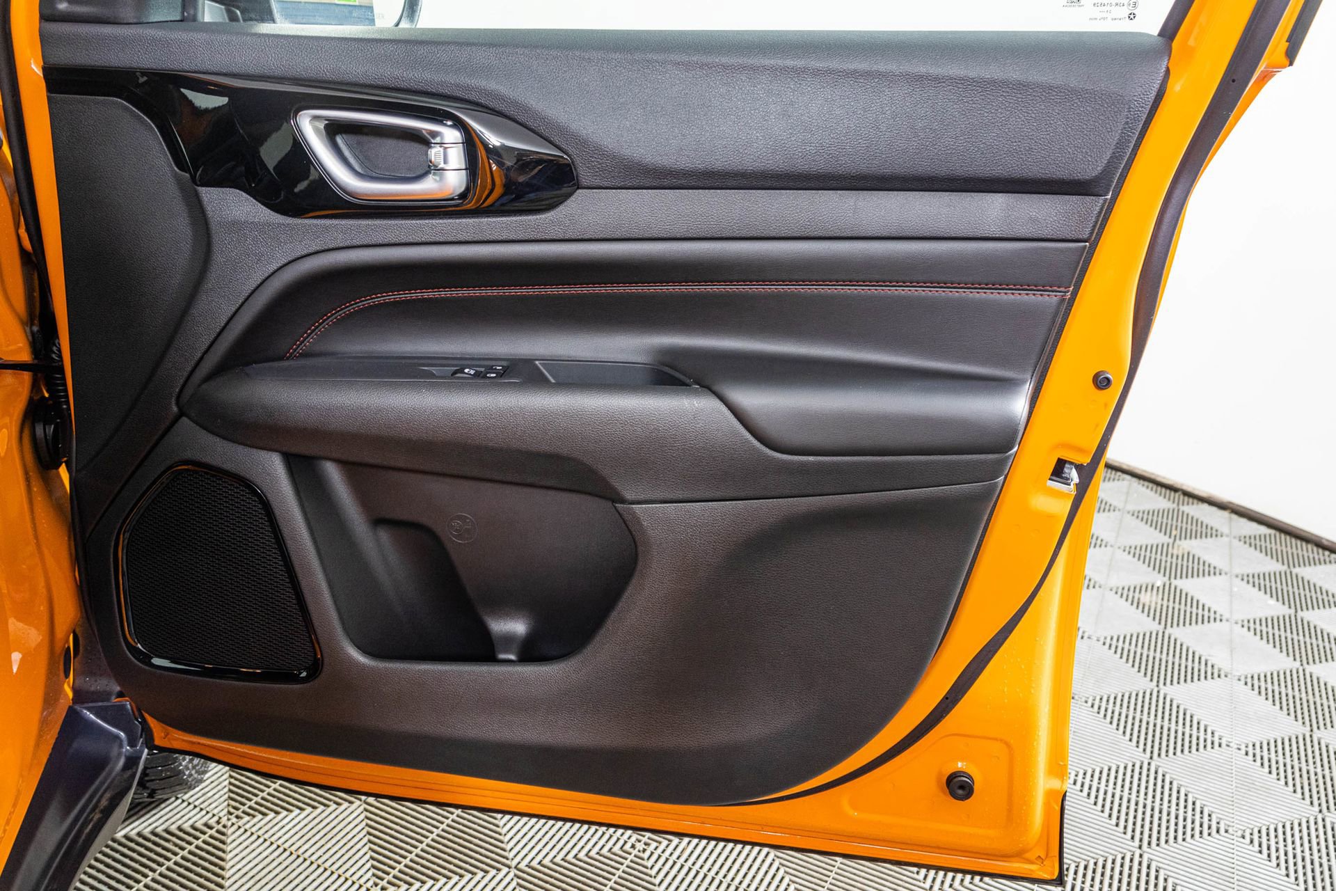 New 2026 Jeep Compass Trailhawk image 44