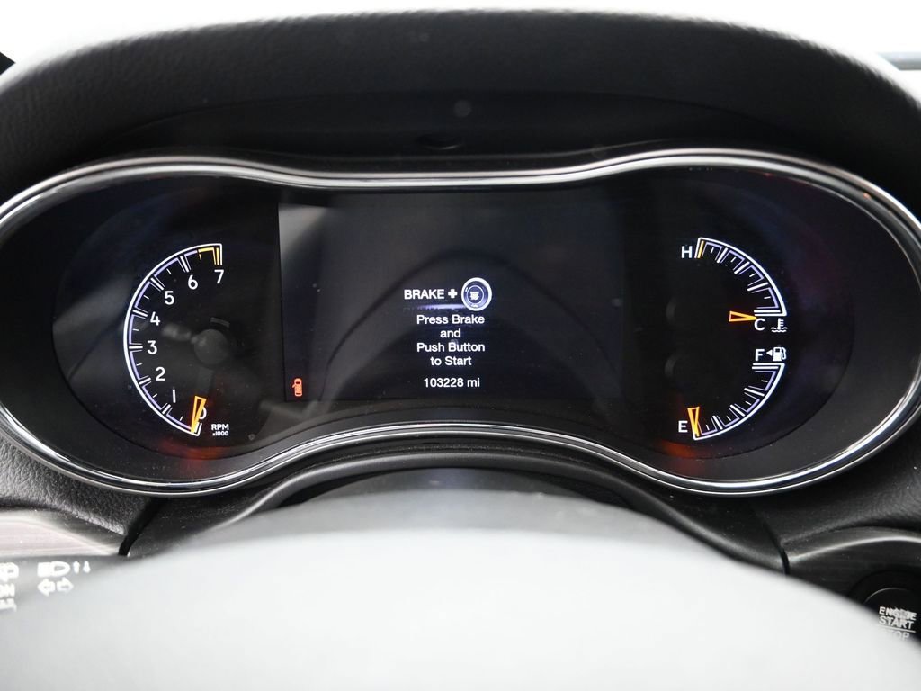 Used 2019 Jeep Grand Cherokee Limited RWD image 11