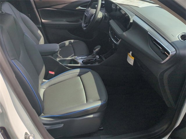 New 2026 Buick Encore GX Sport Touring image 27