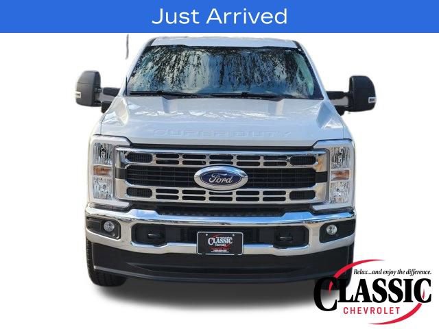 Used 2025 Ford F250 XLT w/ FX4 Off-Road Package image 18