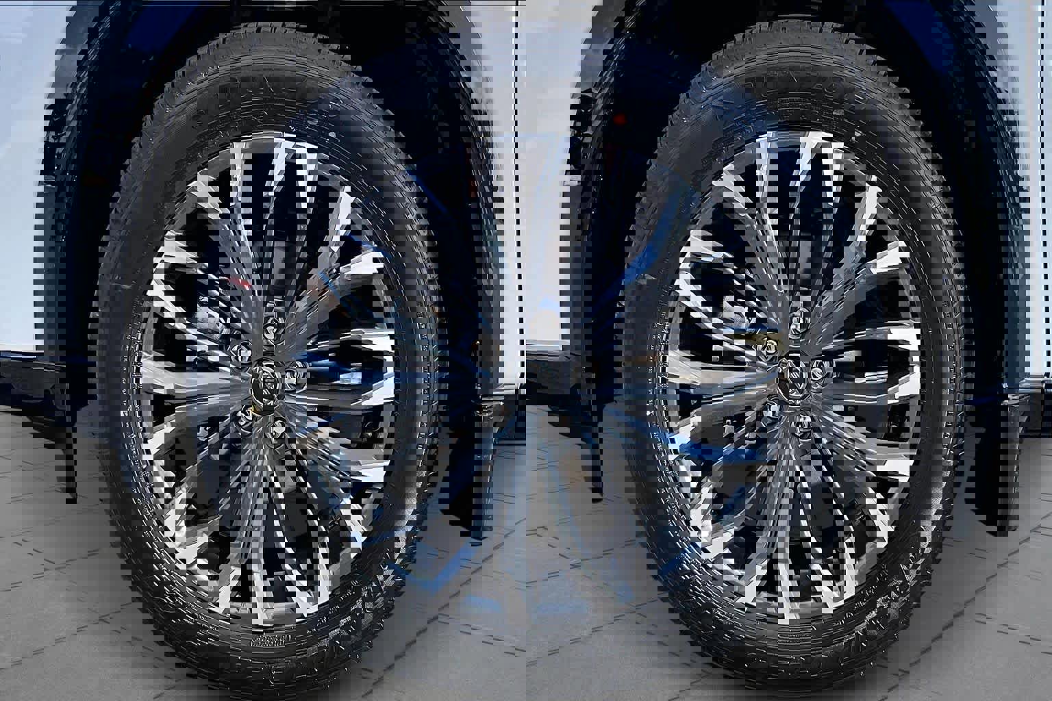 New 2026 Nissan Rogue Platinum image 11