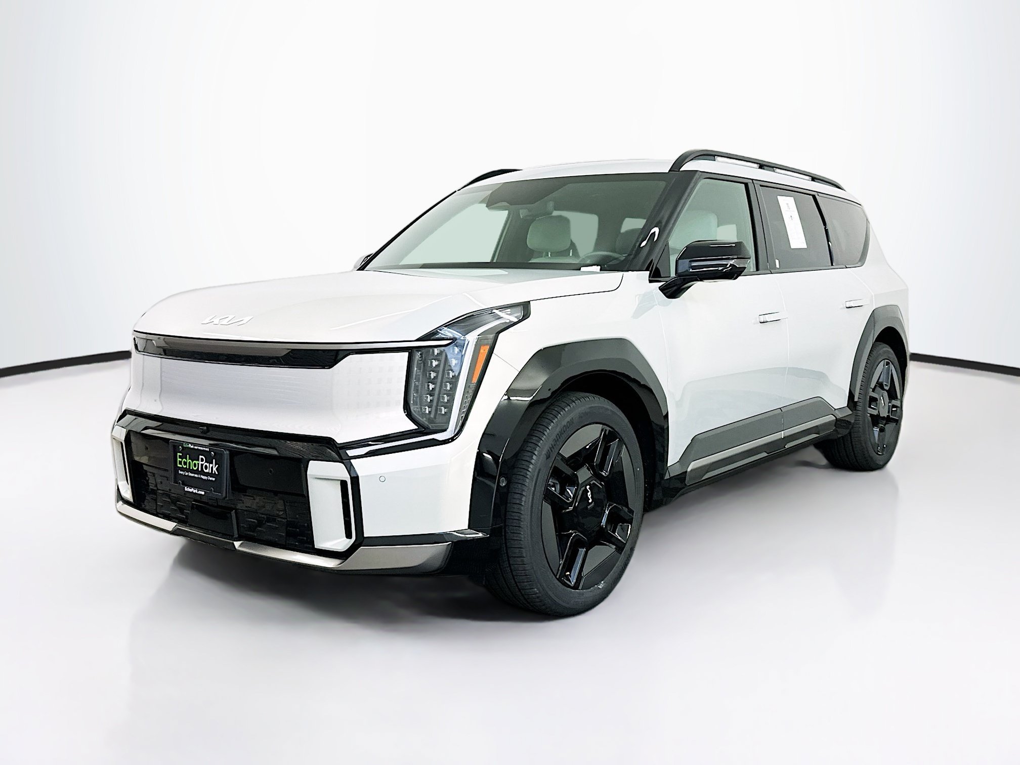 Used 2024 Kia EV9 GT-Line AWD/4WD image 3