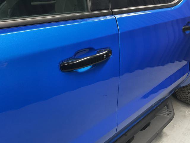 Used 2025 Chevrolet Silverado 1500 ZR2 w/ Technology Package image 5