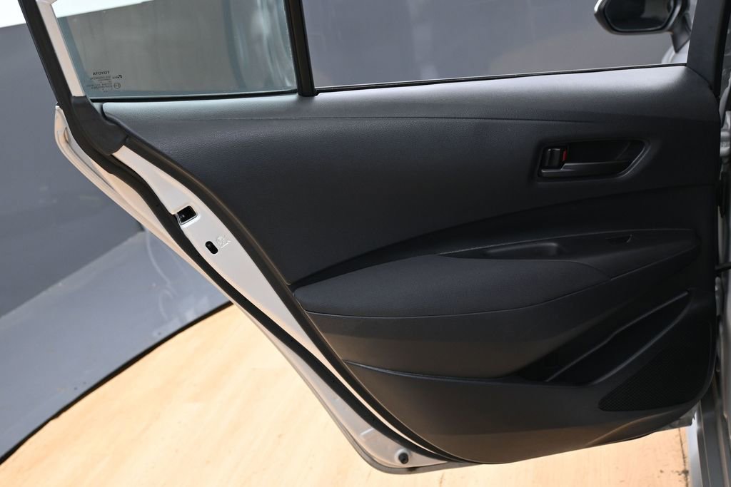 Used 2024 Toyota Corolla LE FWD image 34