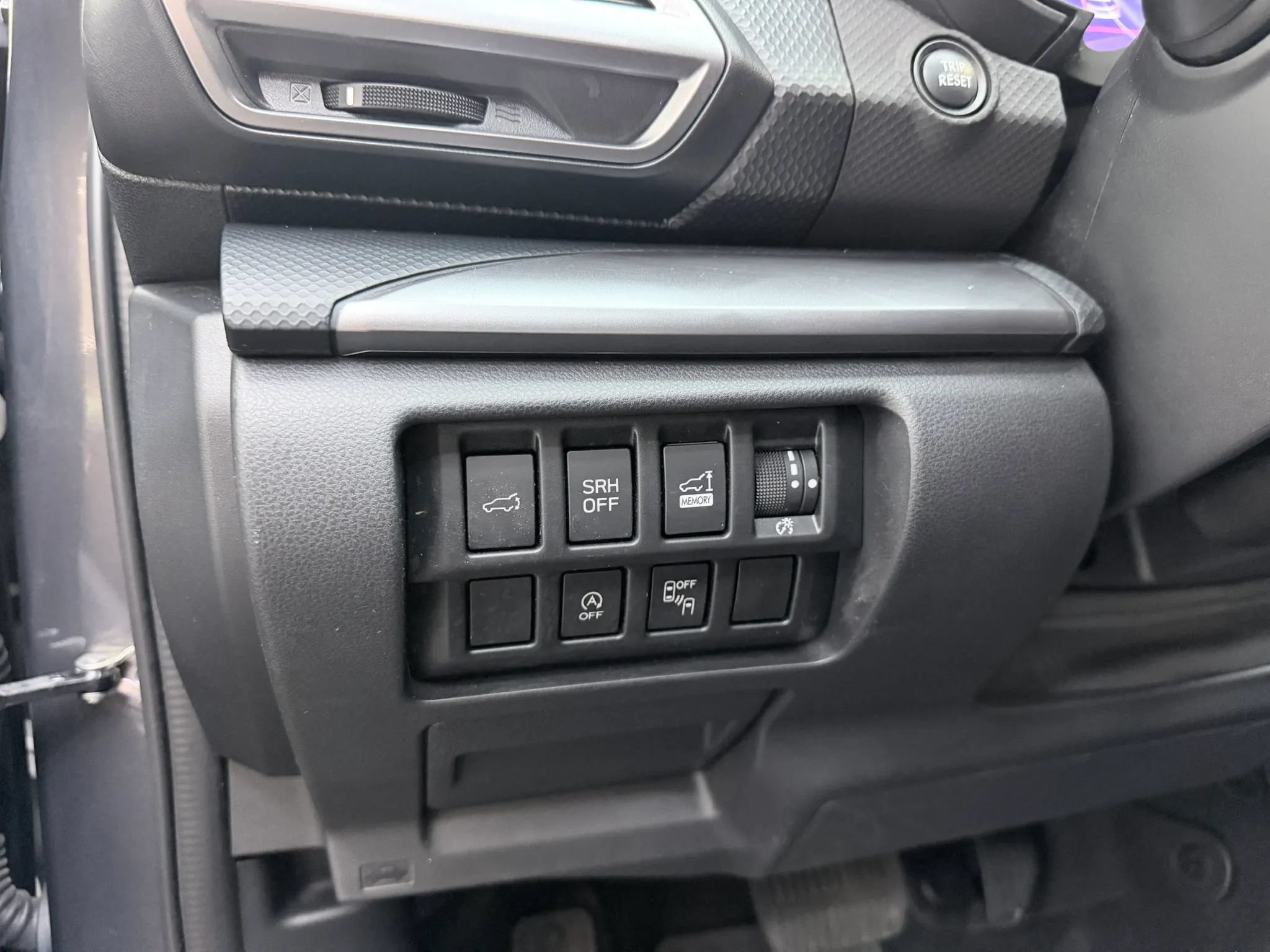 Used 2021 Subaru Forester Premium AWD/4WD image 13