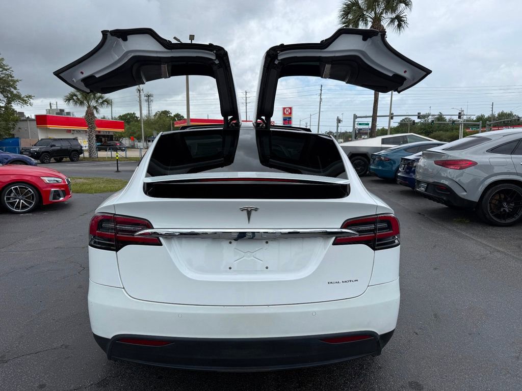 Used 2021 Tesla Model X Long Range image 6