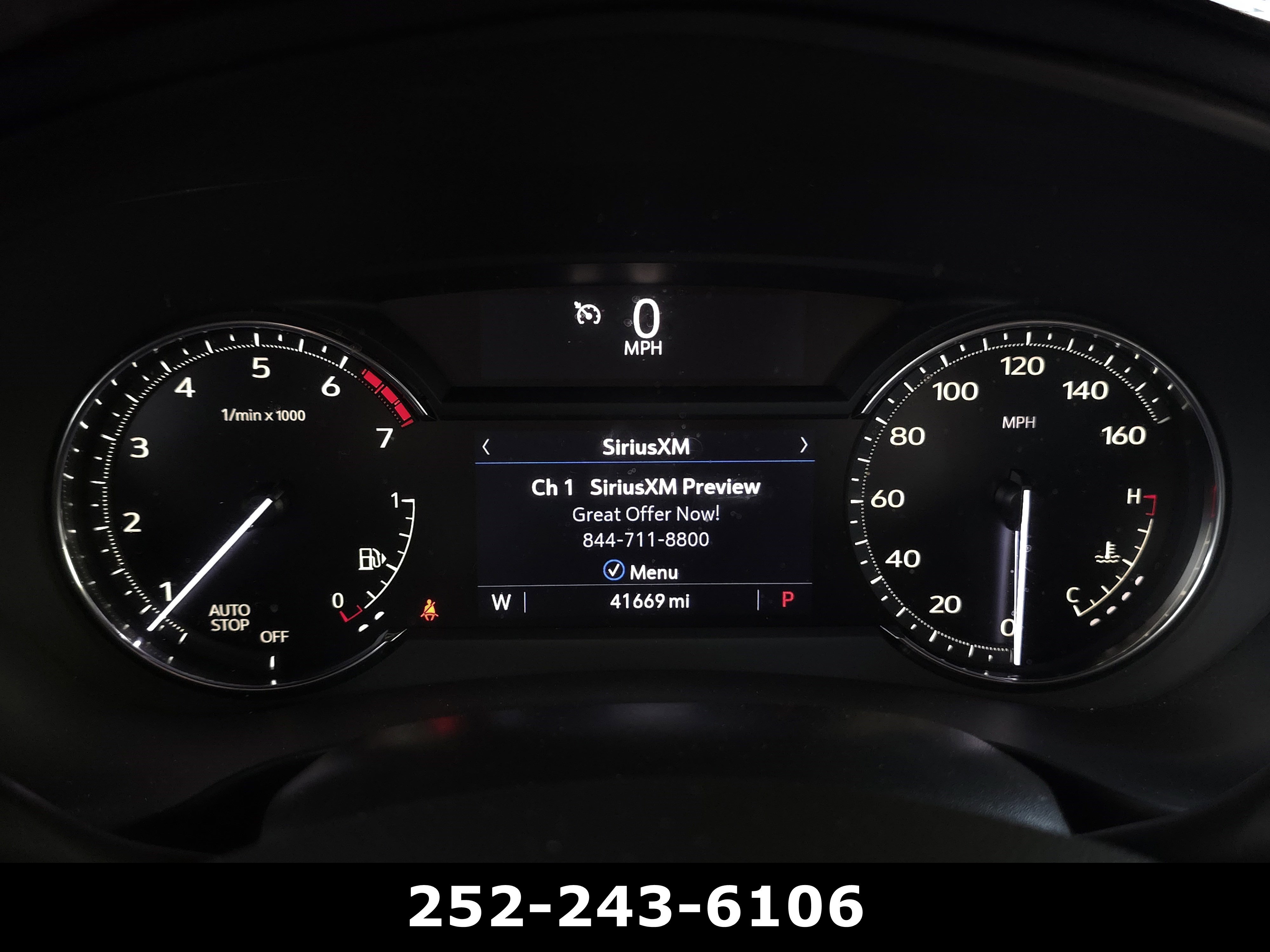 Used 2023 Cadillac XT4 Premium Luxury w/ Enhanced Visibility Package FWD image 23