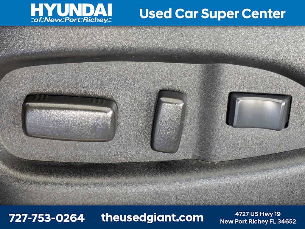 Used 2014 Cadillac SRX Luxury FWD image 22