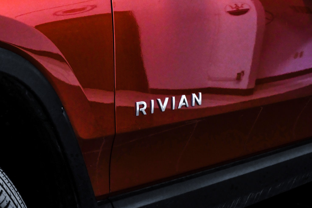 Used 2023 Rivian R1T Adventure Dual AWD/4WD image 62