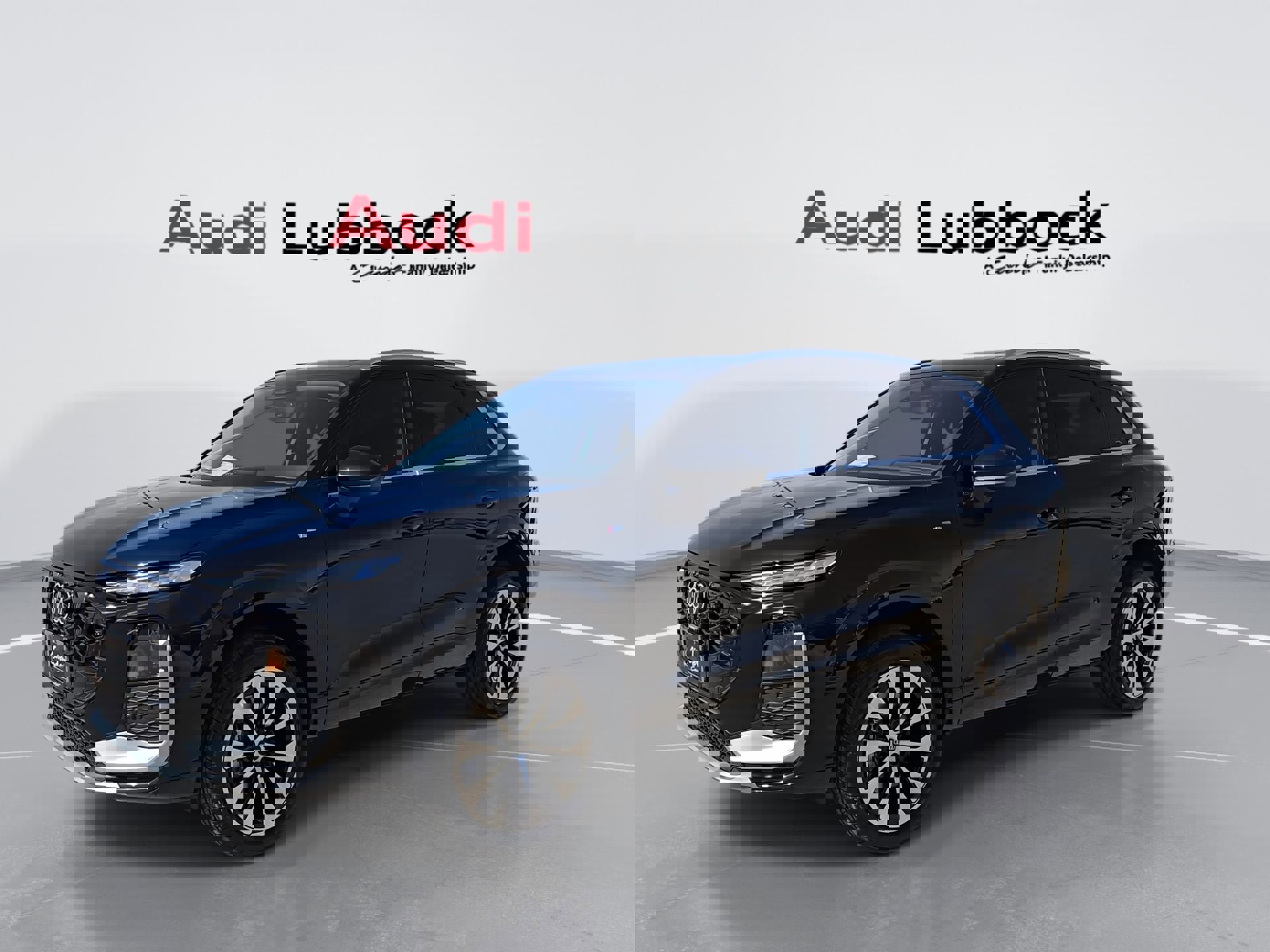 New 2026 Audi Q3 quattro 2.0T AWD/4WD image 4