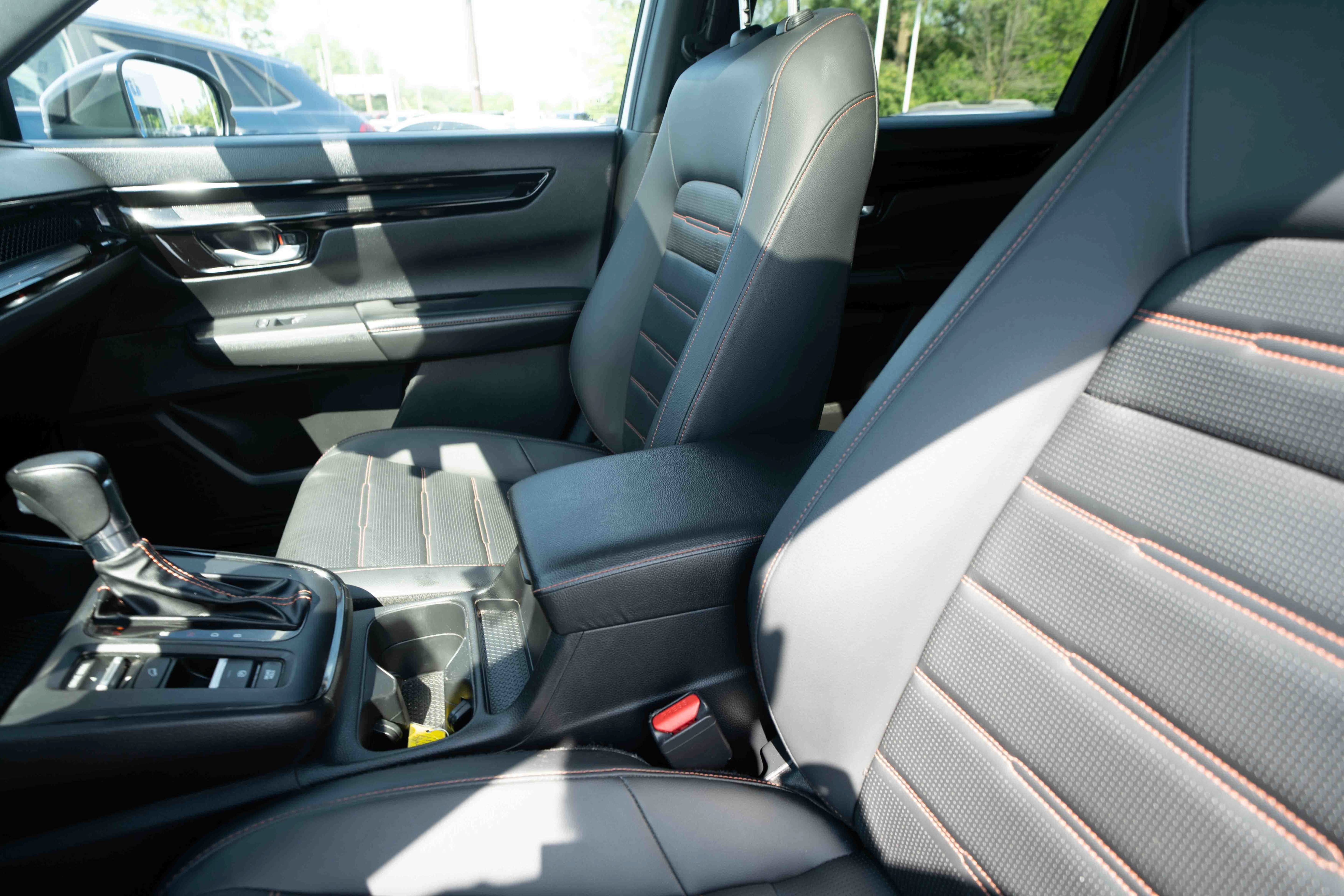 Used 2023 Honda CR-V Sport Touring image 10