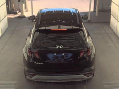Used 2025 Hyundai Tucson SE FWD image 6