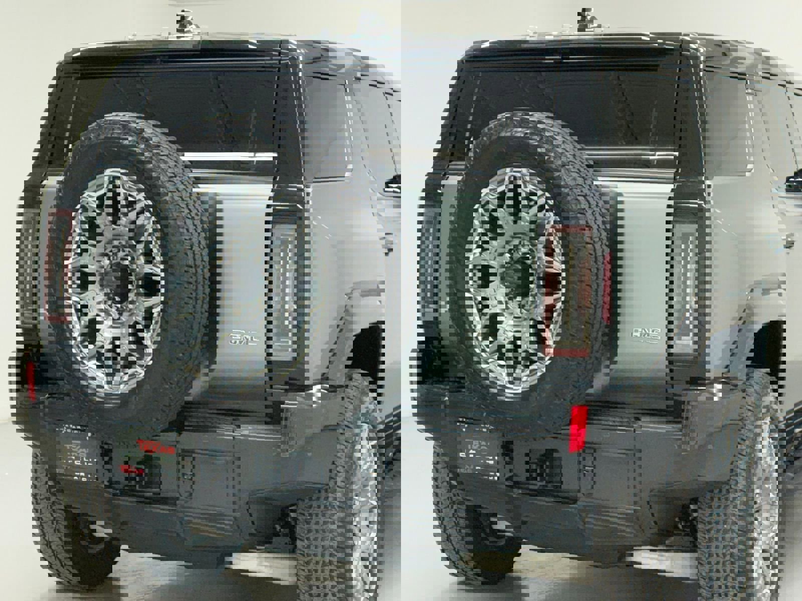 Used 2024 GMC Hummer EV 3X w/ LPO, Cargo Utility Package image 12