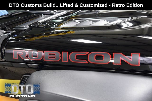 Used 2025 Jeep Wrangler Unlimited Rubicon w/ Convenience Group AWD/4WD image 14