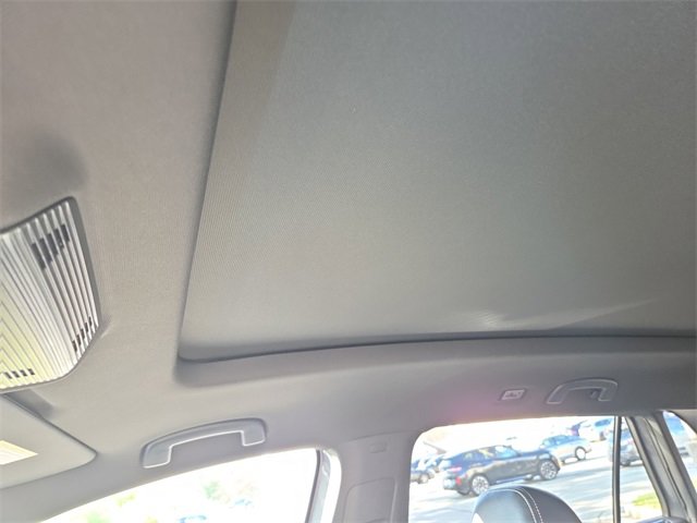 New 2026 Volkswagen Atlas Cross Sport SE image 23