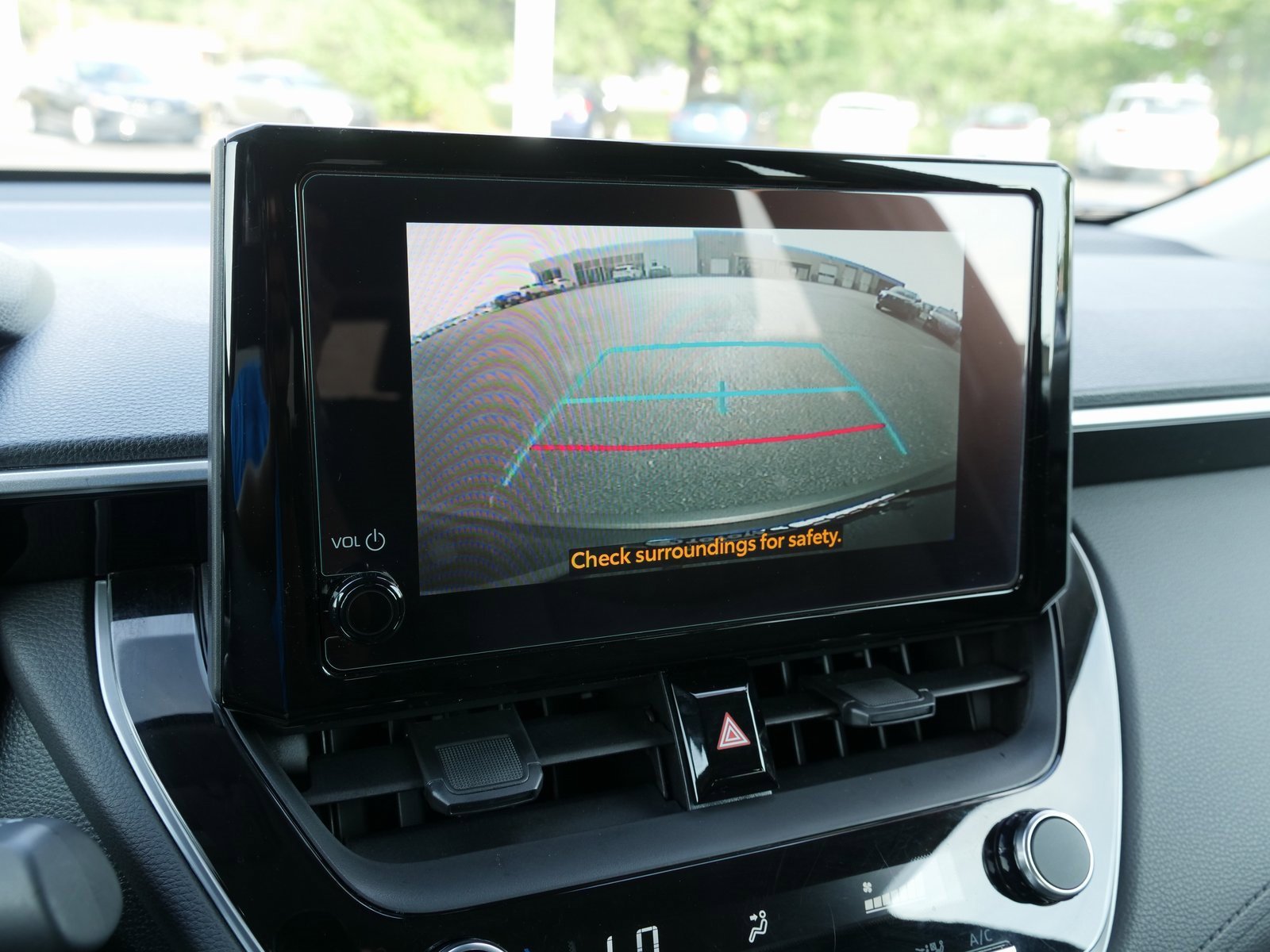 Used 2024 Toyota Corolla Cross LE image 23