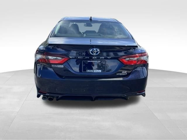 Used 2022 Toyota Camry SE w/ Audio Upgrade Package FWD image 6