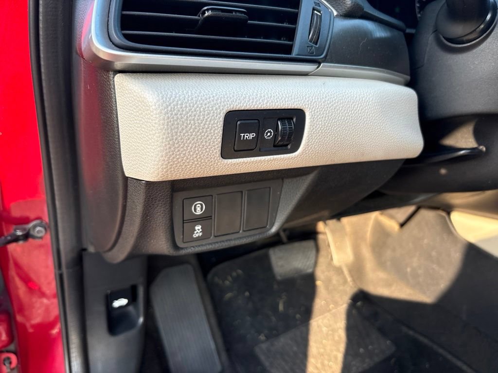 Used 2018 Honda Accord LX image 15