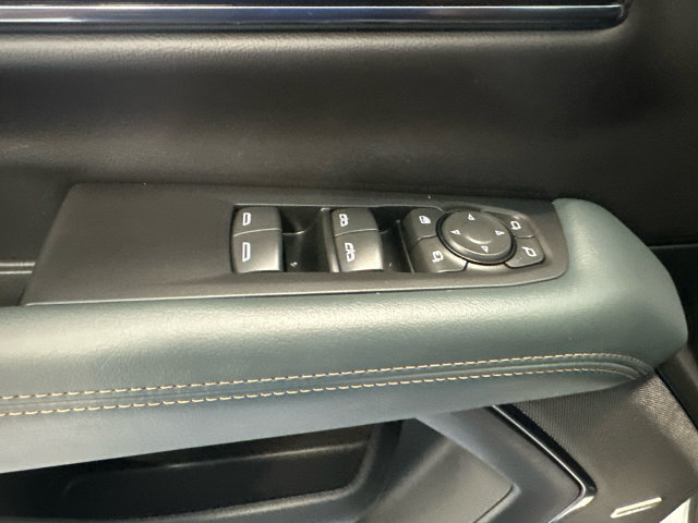 Certified 2025 GMC Yukon AT4 w/ AT4 Premium Plus Package AWD/4WD image 24