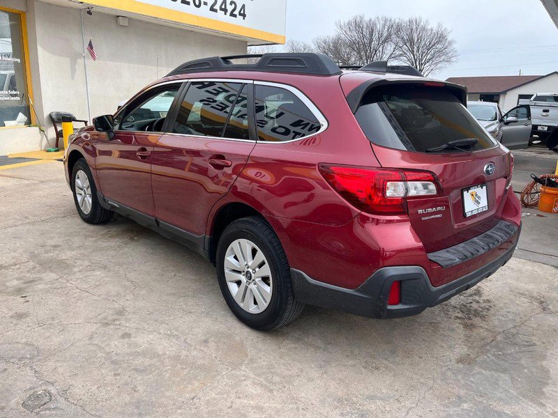 Used 2018 Subaru Outback 2.5i Premium image 6