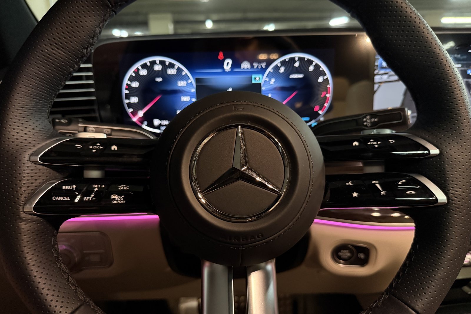 New 2026 Mercedes-Benz GLS 580 4MATIC image 23