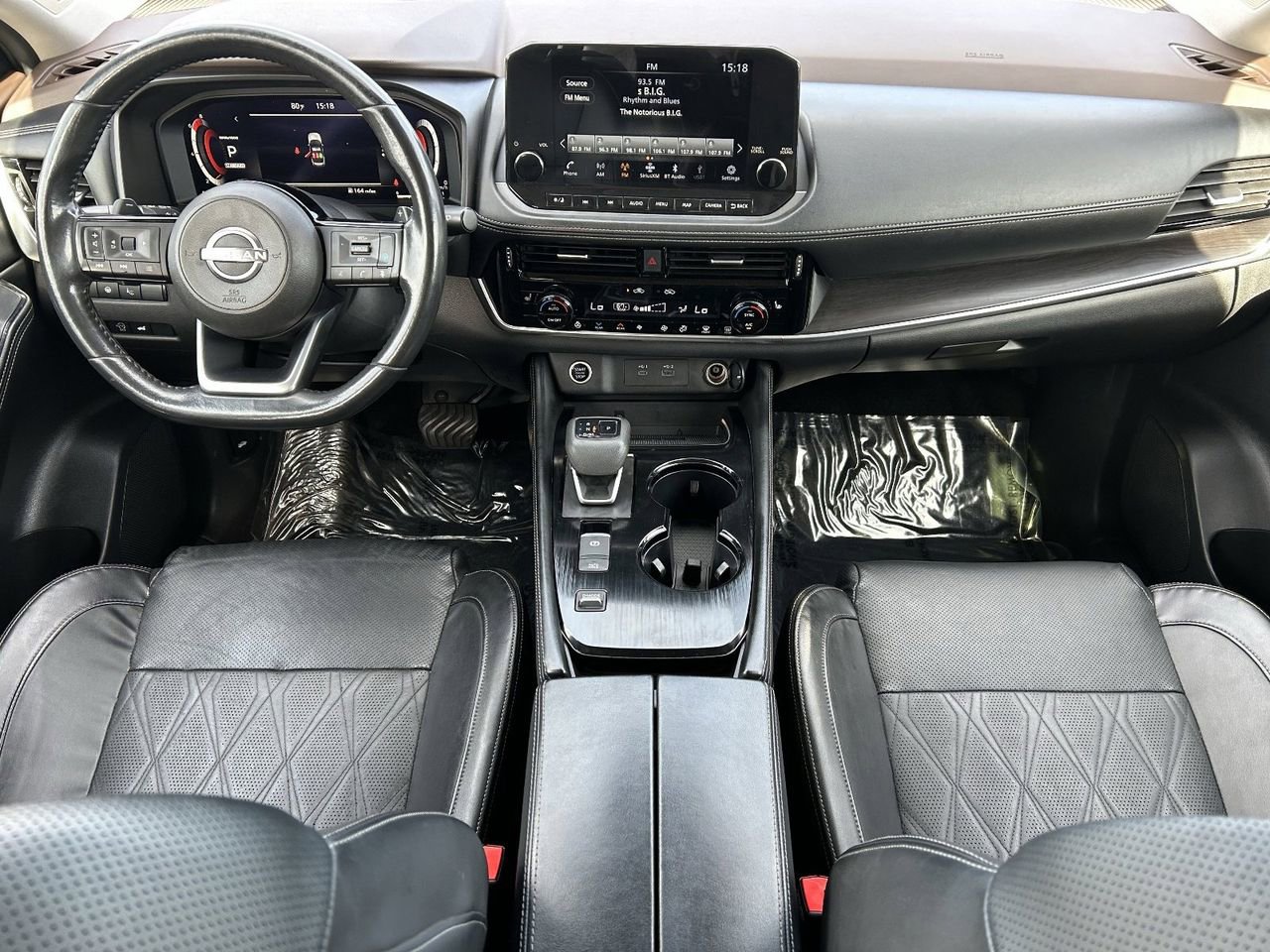 Certified 2023 Nissan Rogue Platinum w/ Platinum Premium Package FWD image 18