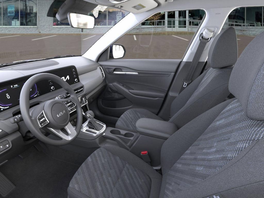 New 2026 Kia Seltos LX image 17