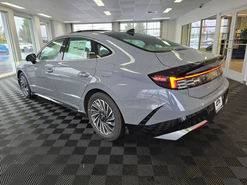 New 2026 Hyundai Sonata Limited image 6