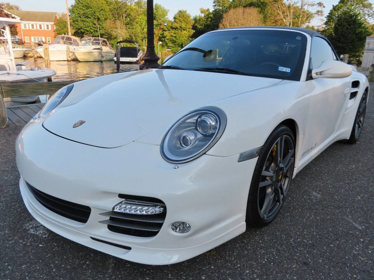 Used 2012 Porsche 911 Edition 918 Spyder AWD/4WD image 6