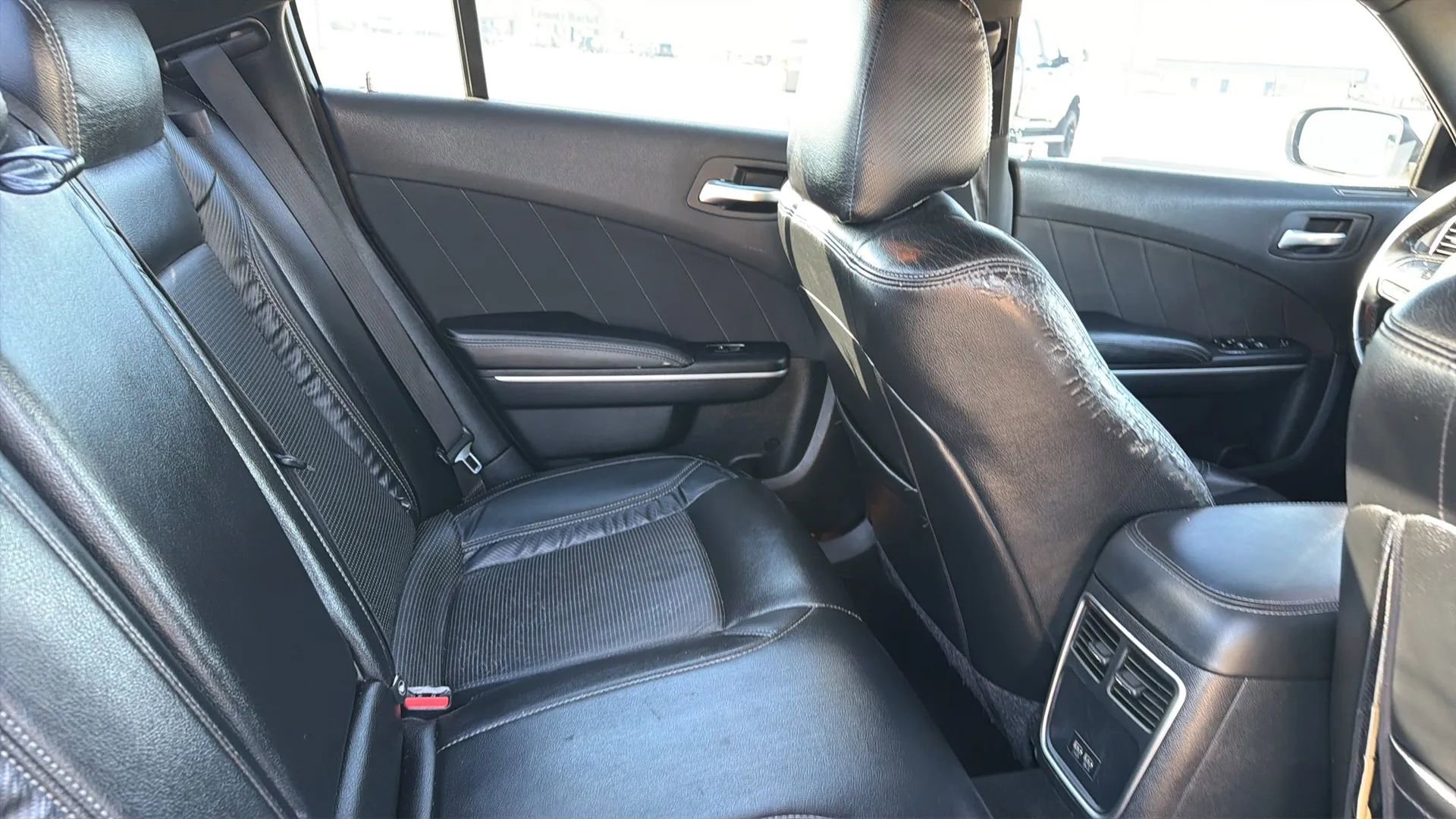 Used 2020 Dodge Charger SXT image 34