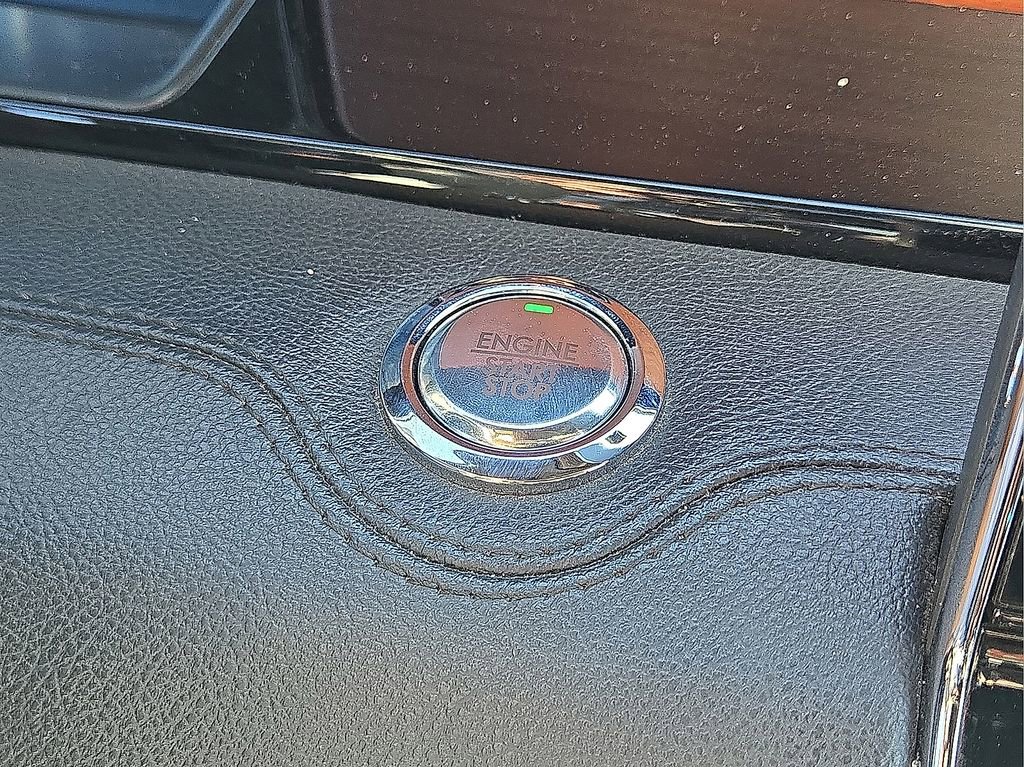 Used 2024 Lincoln Navigator Reserve image 31