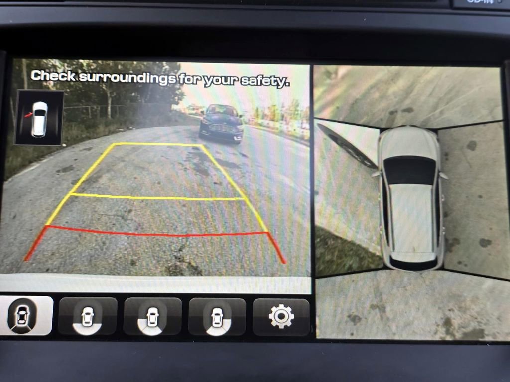 Used 2018 Hyundai Santa Fe Sport w/ 2.0T Ultimate Tech Package 05 image 17