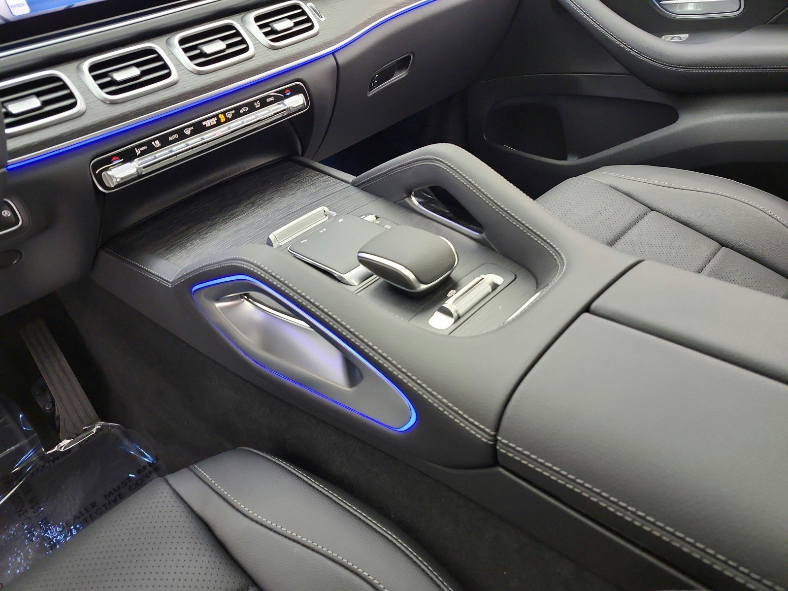 New 2026 Mercedes-Benz GLE 450 4MATIC Coupe image 10