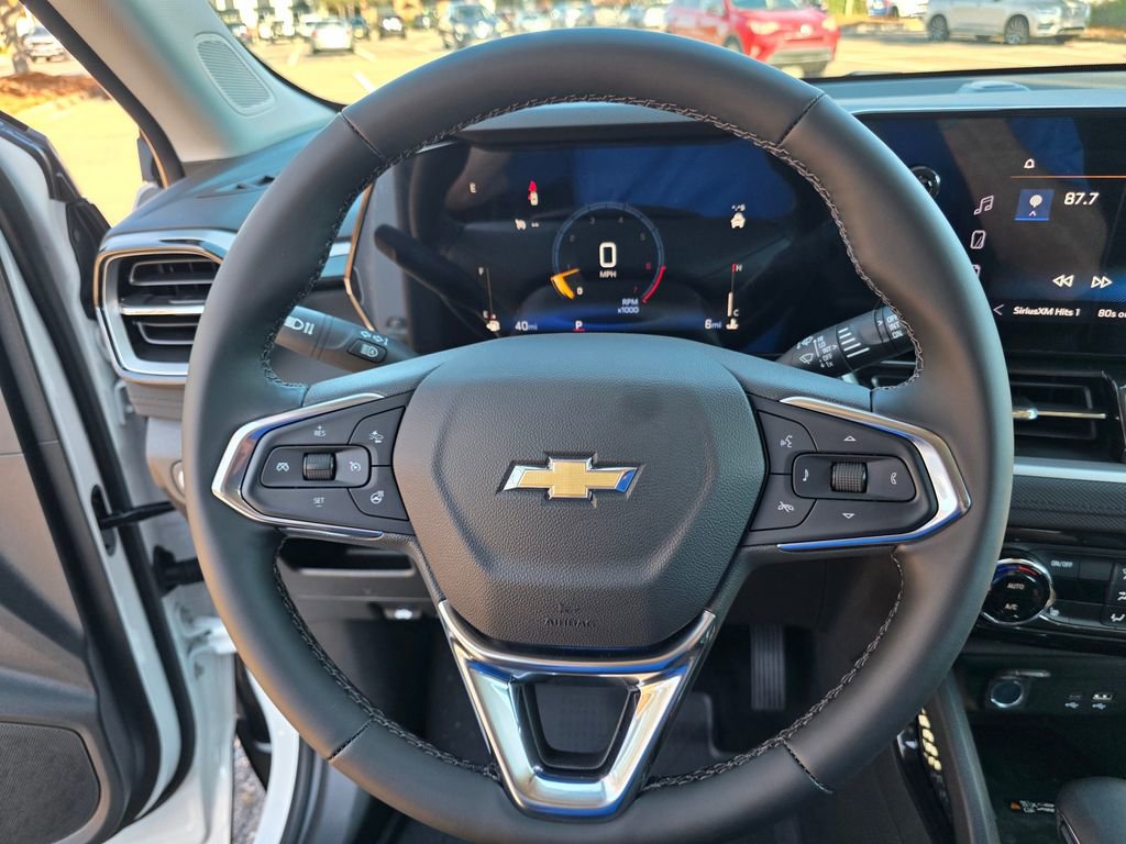 New 2026 Chevrolet TrailBlazer LT FWD image 14
