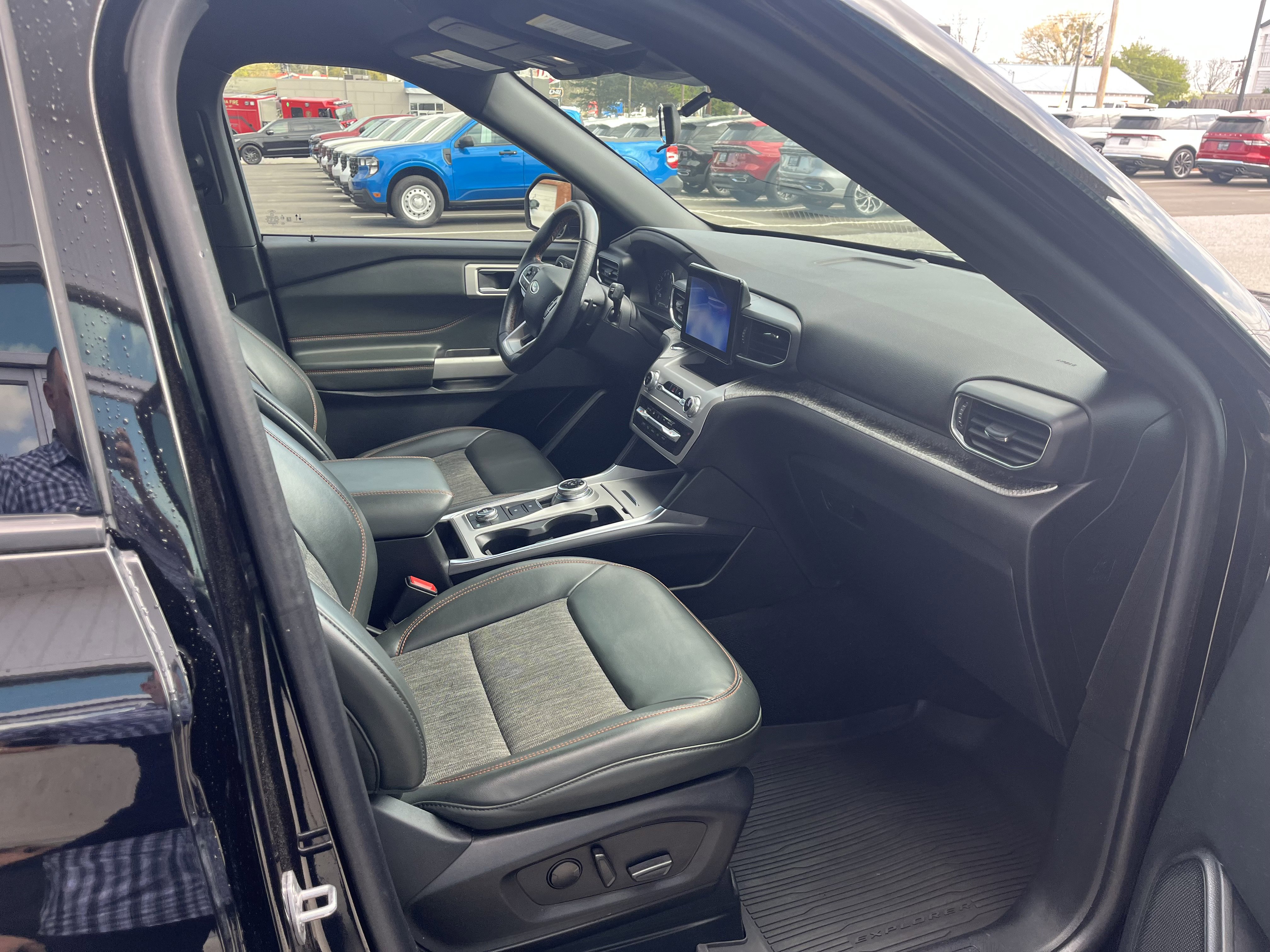 Used 2023 Ford Explorer Timberline image 12