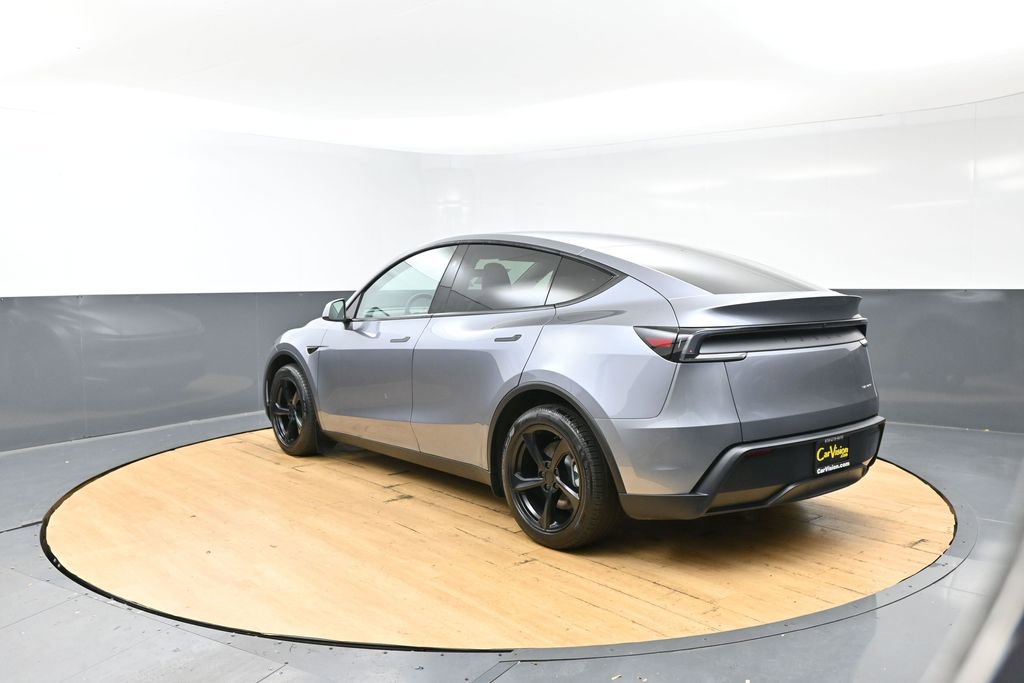 Used 2026 Tesla Model Y Long Range AWD/4WD image 6