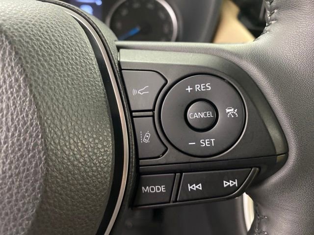 Certified 2022 Toyota RAV4 XLE image 17