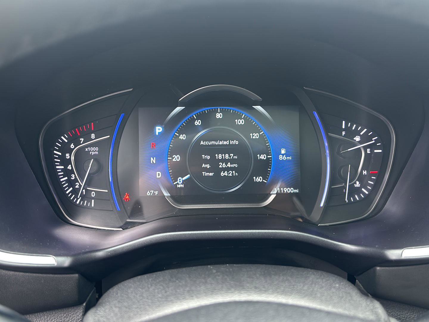 Used 2020 Hyundai Santa Fe Limited AWD/4WD image 3