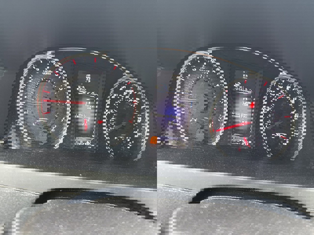 Used 2016 Toyota Camry XSE image 5